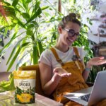 Super-Speciosa-White-Thai-Kratom-Powder - Lifestyle